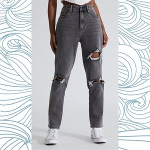 PacSun faded black ripped mom jeans size 26 NWT